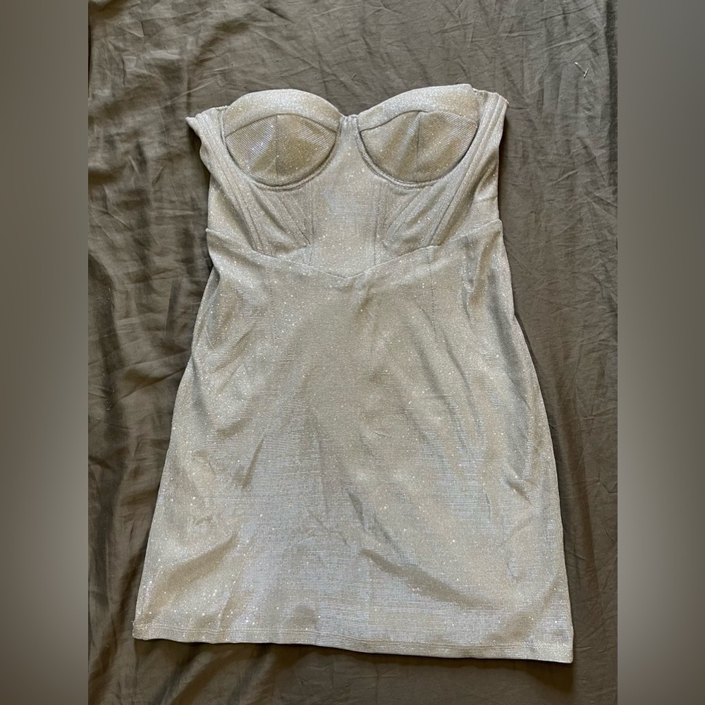Short silver dress size l